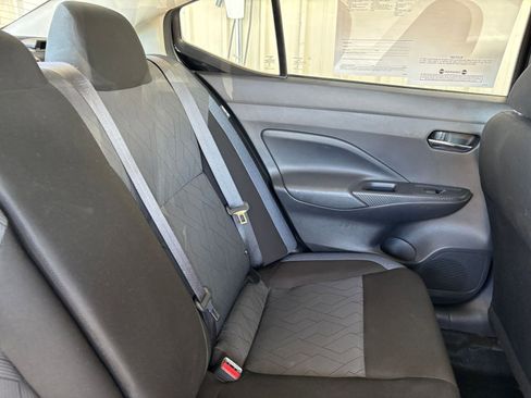 Used 2025 Nissan Versa SV image 35