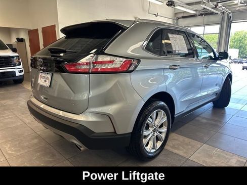 Used 2024 Ford Edge Titanium AWD/4WD image 12