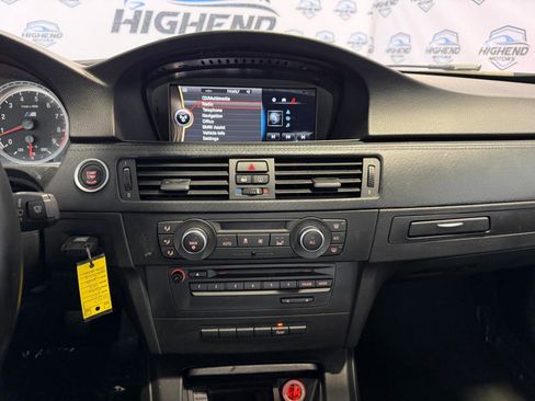 Used 2011 BMW M3 Convertible image 36