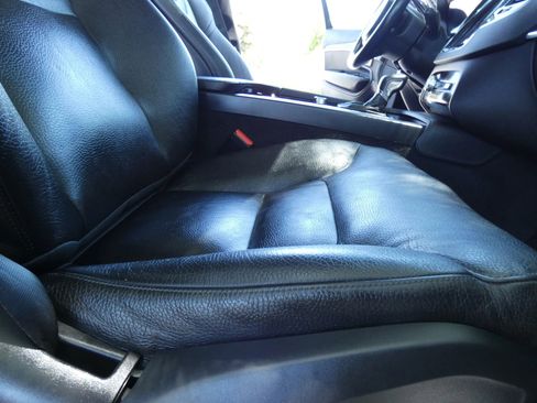 Used 2018 Volvo XC90 T6 Momentum w/ Convenience Package image 28