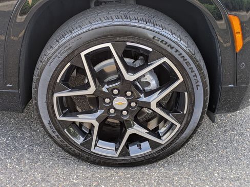 Certified 2025 Chevrolet Traverse High Country w/ LPO, Floor Liner Package AWD/4WD image 35