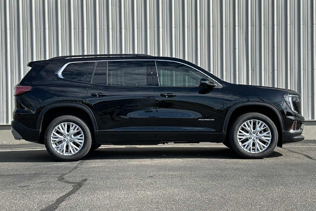 Used 2025 GMC Acadia Elevation w/ Elevation Premium Package FWD image 8