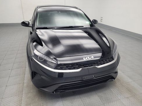 Used 2022 Kia Forte LXS w/ LXS Technology Package image 14