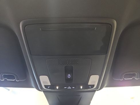 Used 2022 Honda Civic Sport Touring image 28