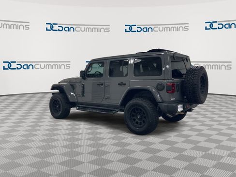 Used 2021 Jeep Wrangler Unlimited Rubicon w/ Trailer Tow Package AWD/4WD image 6