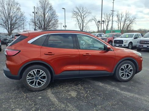 Used 2020 Ford Escape SEL image 26