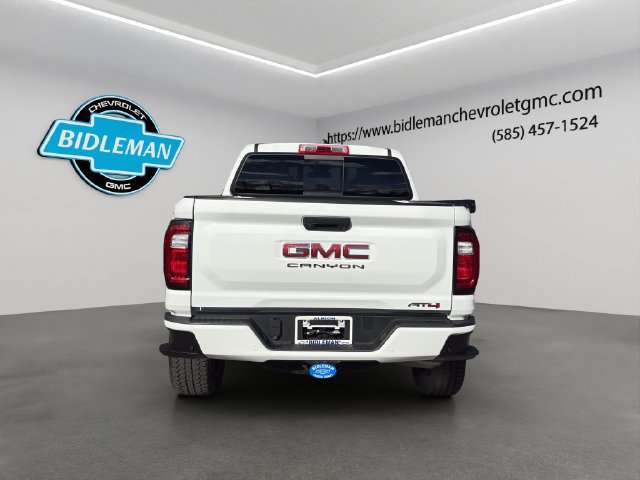 Used 2024 GMC Canyon AT4 w/ AT4 Premium Package AWD/4WD image 7