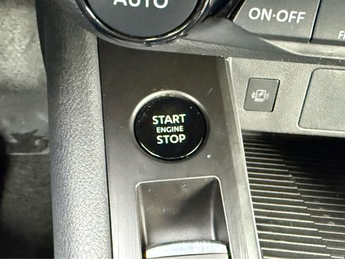 Used 2026 Nissan Kicks SV w/ Cold Weather Package image 27