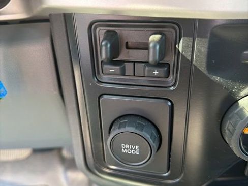New 2024 Ford F550 2WD Regular Cab Super Duty image 32