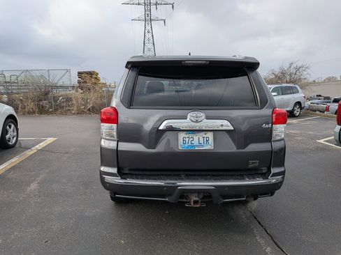 Used 2011 Toyota 4Runner SR5 image 10