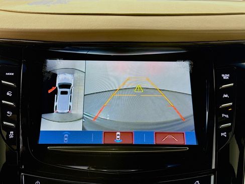 Used 2019 Cadillac Escalade ESV Platinum AWD/4WD image 14