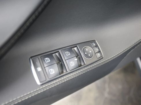 Used 2015 Tesla Model S 85D AWD/4WD image 26