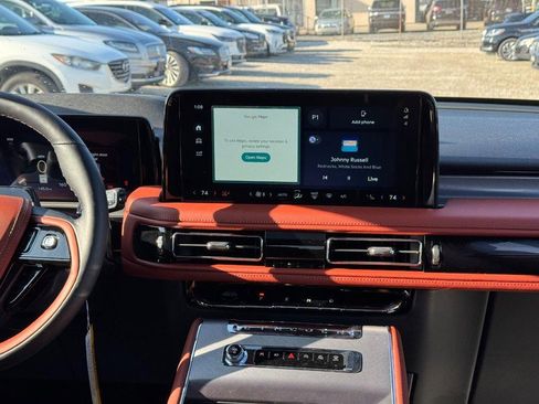 New 2025 Lincoln Aviator Reserve w/ Equipment Group 201A image 17