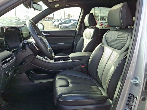 Certified 2024 Hyundai Palisade Calligraphy image 14