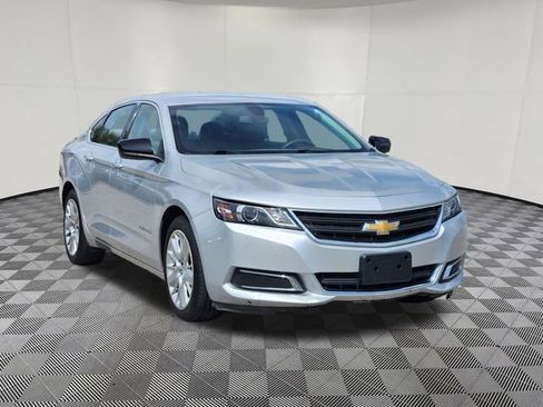 Used 2018 Chevrolet Impala LS FWD image 2