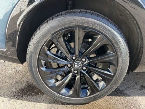 Used 2025 Buick Envista Sport Touring w/ Experience Buick Package image 5