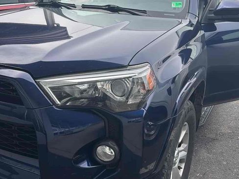 Used 2019 Toyota 4Runner SR5 Premium image 3