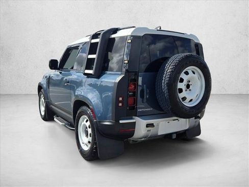 Used 2022 Land Rover Defender 90 S image 7