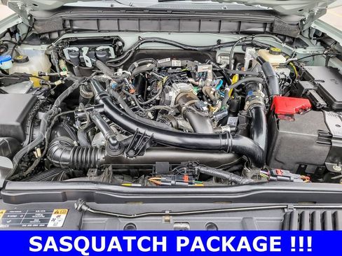 Used 2022 Ford Bronco Outer Banks w/ Sasquatch Package image 27