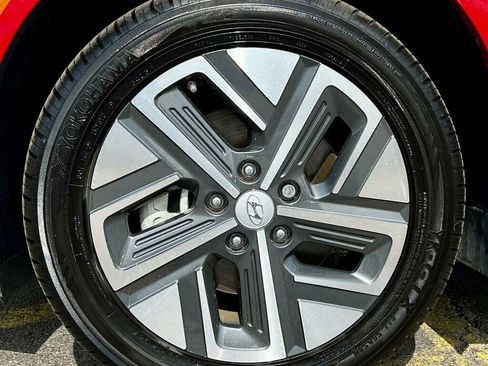 Used 2022 Hyundai Kona SEL w/ Convenience Package image 29