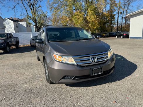 Used 2011 Honda Odyssey EX image 4