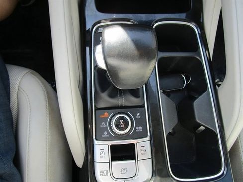 Used 2021 Kia Telluride S AWD/4WD image 29