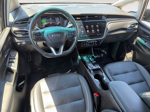 Used 2023 Chevrolet Bolt LT FWD image 15