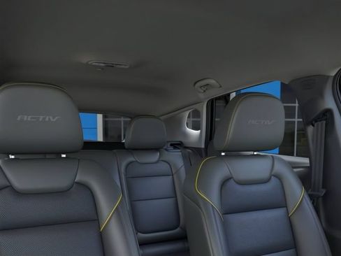 New 2026 Chevrolet Trax ACTIV w/ Driver Confidence Package FWD image 24