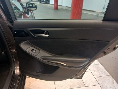 Used 2019 Toyota Avalon XSE image 23