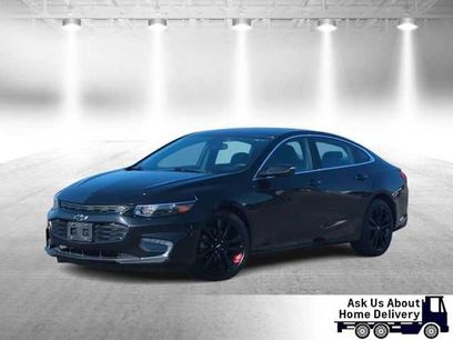 Used 2018 Chevrolet Malibu LT w/ Leather Package