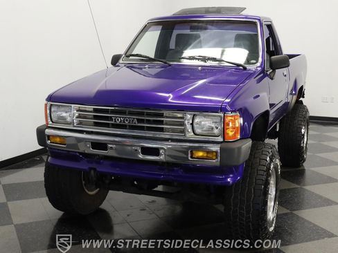Used 1987 Toyota Pickup 4x4 Regular Cab image 16