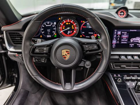 Used 2020 Porsche 911 Carrera S RWD image 39