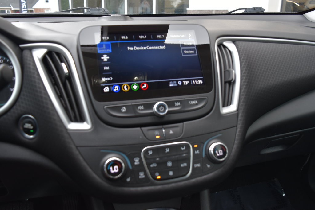 Used 2024 Chevrolet Malibu LT FWD image 13