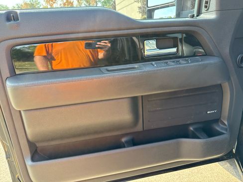 Used 2014 Ford F150 Limited image 13