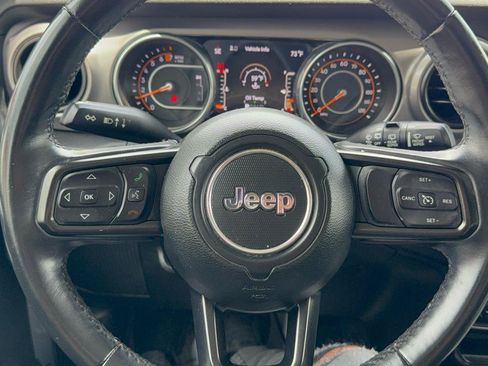 Used 2018 Jeep Wrangler Unlimited Sport S AWD/4WD image 14