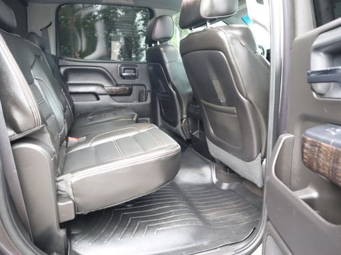 Used 2015 GMC Sierra 2500 Denali w/ Duramax Plus Package image 18