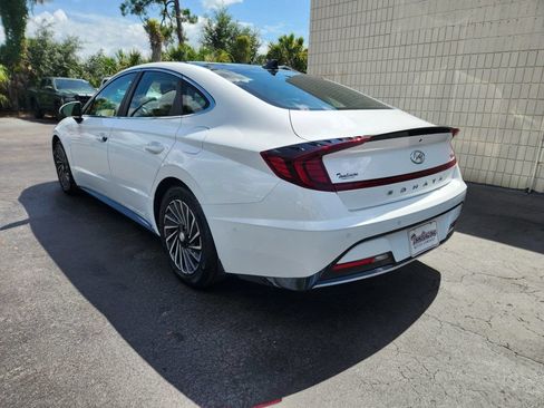 Used 2023 Hyundai Sonata Limited FWD image 3