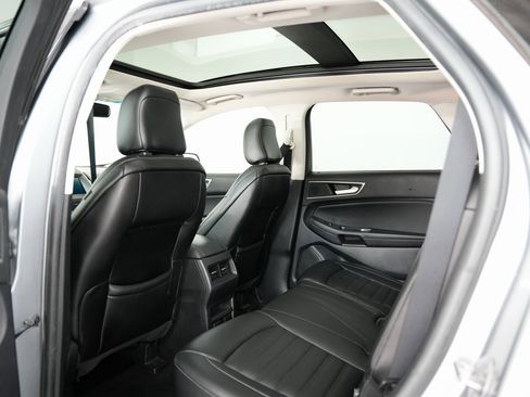 Used 2020 Ford Edge SEL w/ Convenience Package image 37