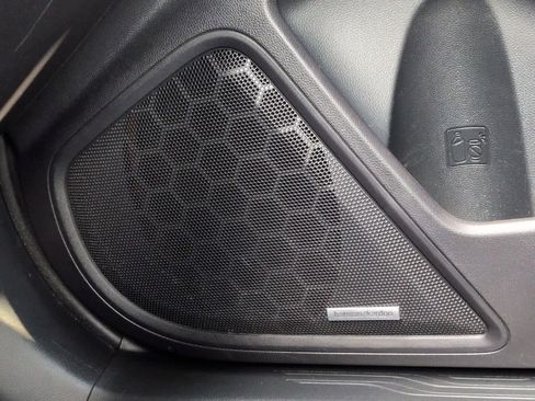 Used 2022 Subaru Outback Limited image 33