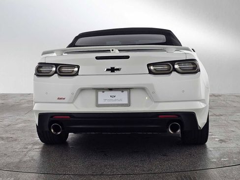 Used 2019 Chevrolet Camaro SS RWD image 4