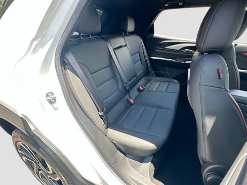 Used 2024 Chevrolet TrailBlazer RS w/ Convenience Package FWD image 25