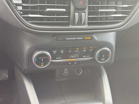 Used 2025 Ford Escape ST-Line FWD image 32