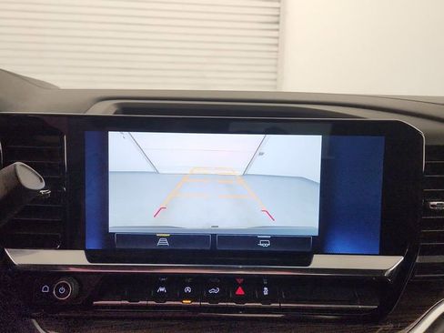 Used 2022 Chevrolet Silverado 1500 LT image 27