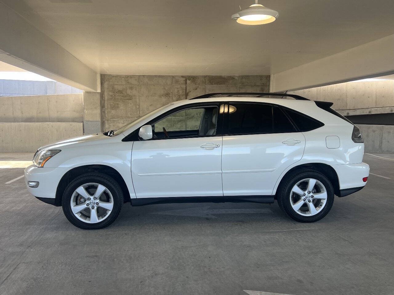 Used 2005 Lexus RX 330 FWD image 11