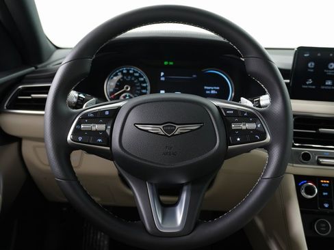 Used 2026 Genesis G70 2.5T image 14