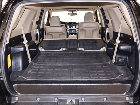 Used 2015 Toyota 4Runner Limited AWD/4WD image 36
