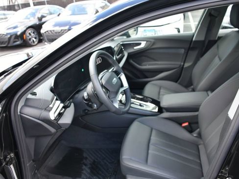 Used 2025 Audi A5 2.0T Premium w/ 19" Wheel Package AWD/4WD image 5