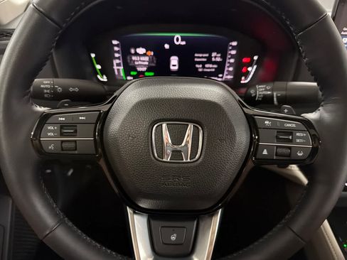 Used 2025 Honda Accord Touring image 23