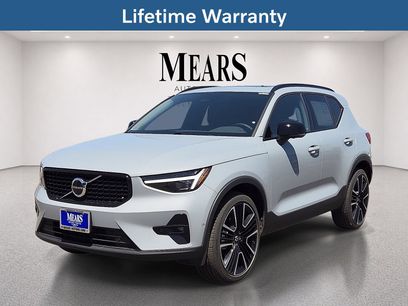 New 2026 Volvo XC40 B5 Ultra w/ Protection Package Premier