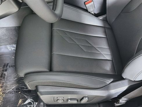 New 2026 BMW X3 xDrive30i w/ Convenience Package AWD/4WD image 19